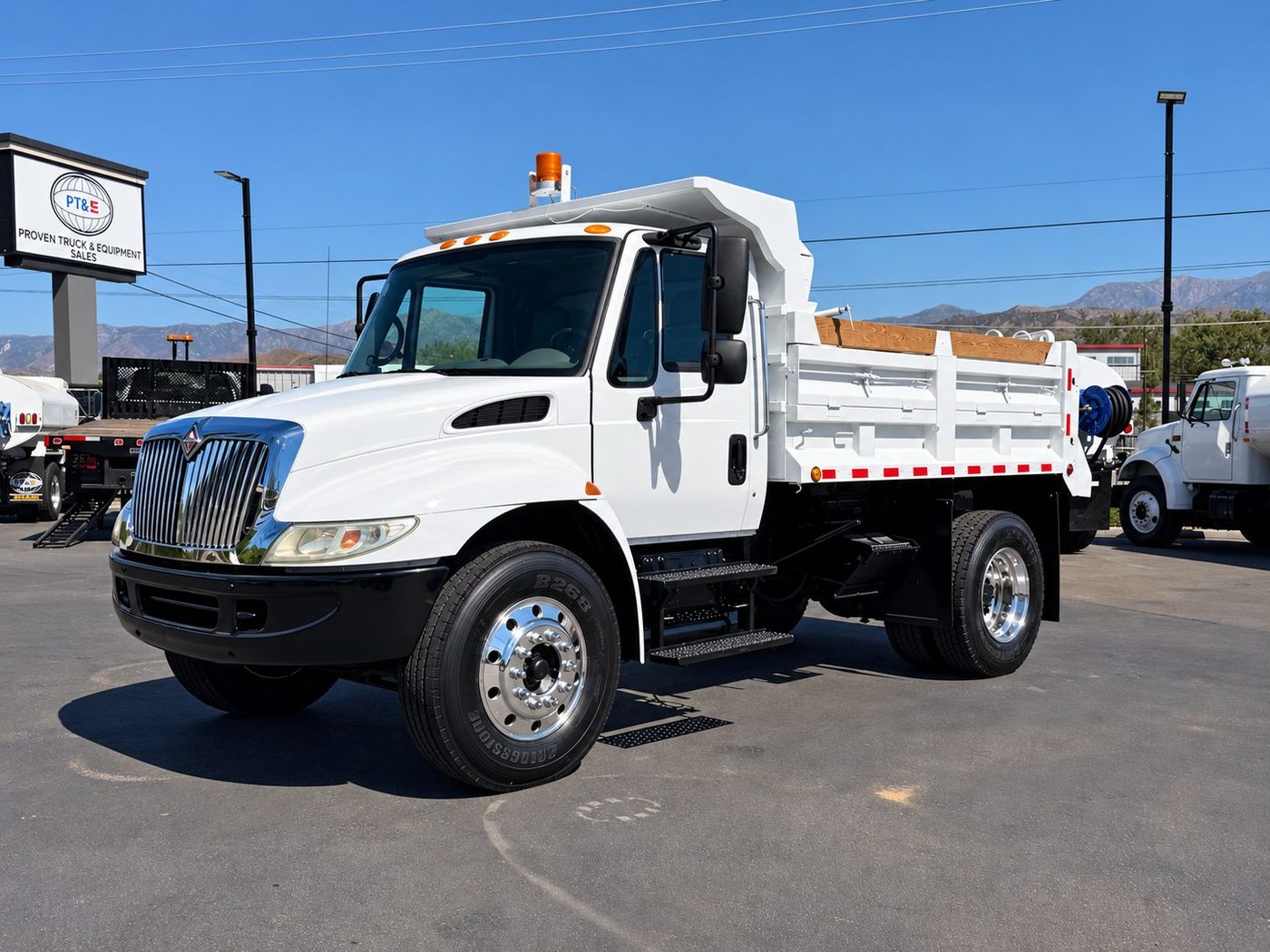 2003 International 4300 Dump Truck