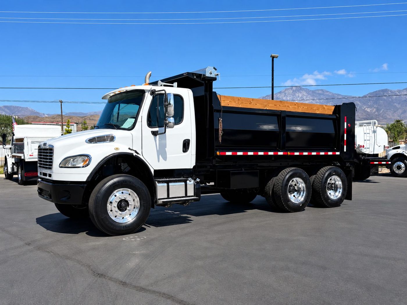 2017 Freightliner M2 Dump Truck