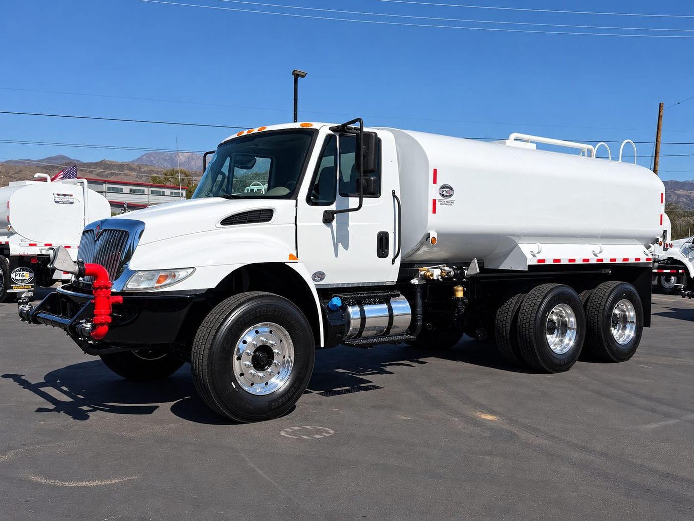 2018 International 4300 Water Truck