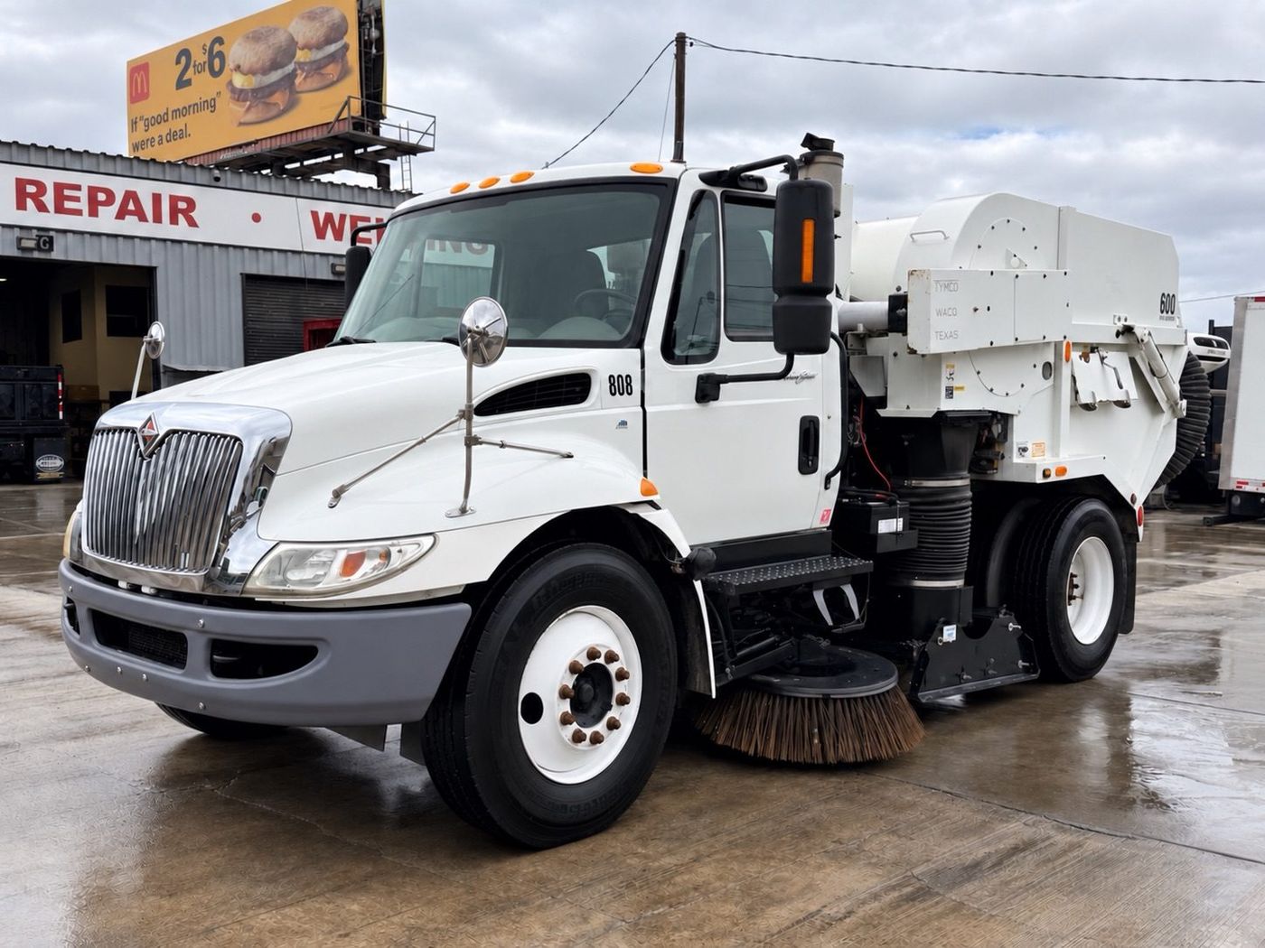 2011 International 4300