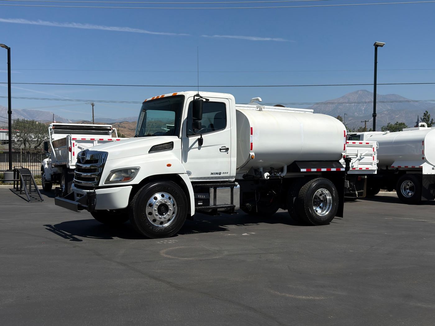 2019 Hino 338 Water Truck