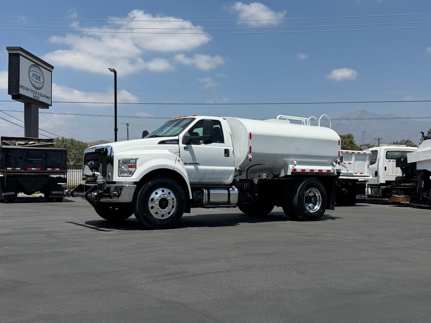 2019 Ford F750 Water Truck