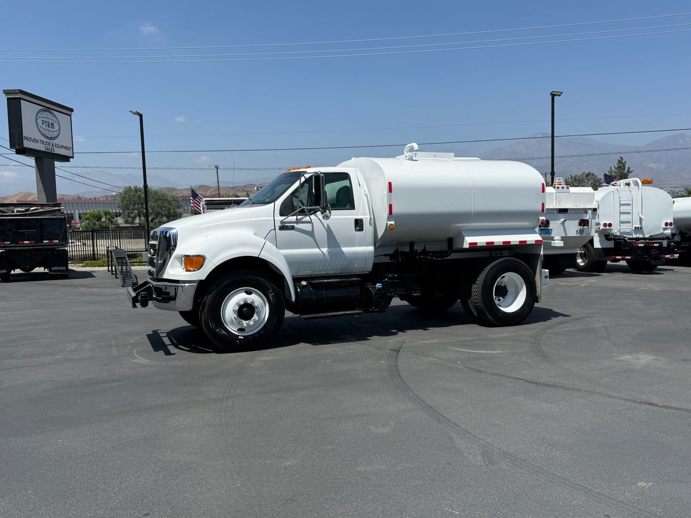 2015 Ford F750 Water Truck